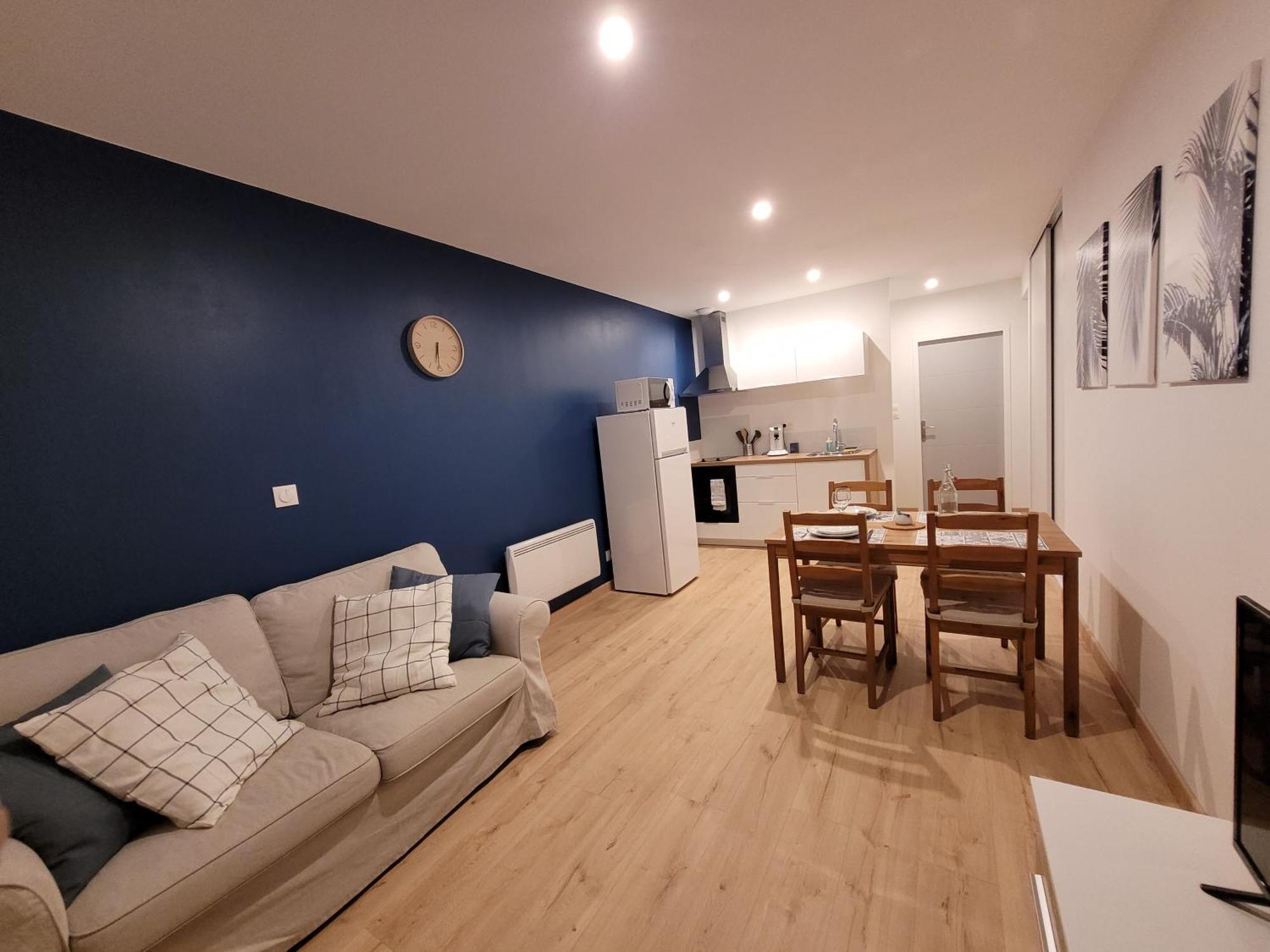 T2 Spacieux Centre-Ville Feurs Экстерьер фото